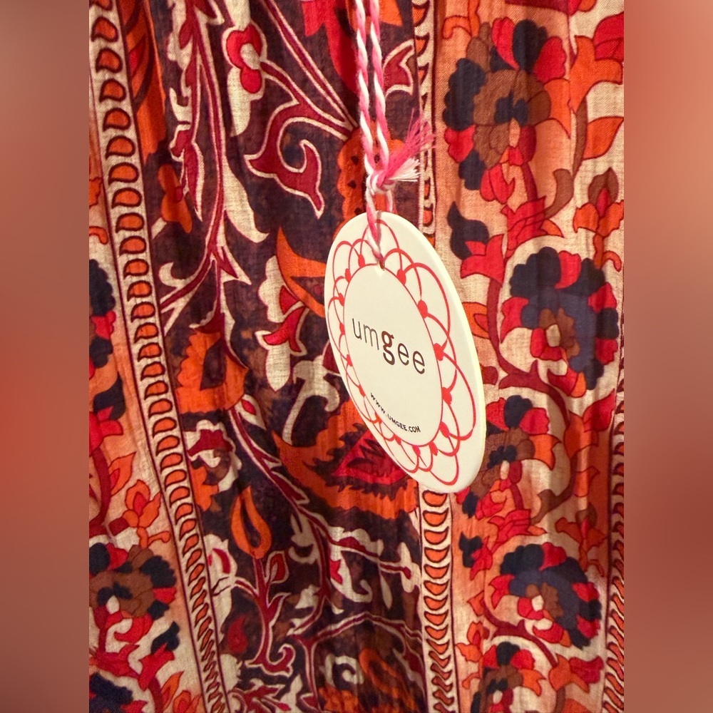Umgee Rust Boho Paisley Puff Sleeve Oversized Blouse NWT Size S - Picture 8 of 8